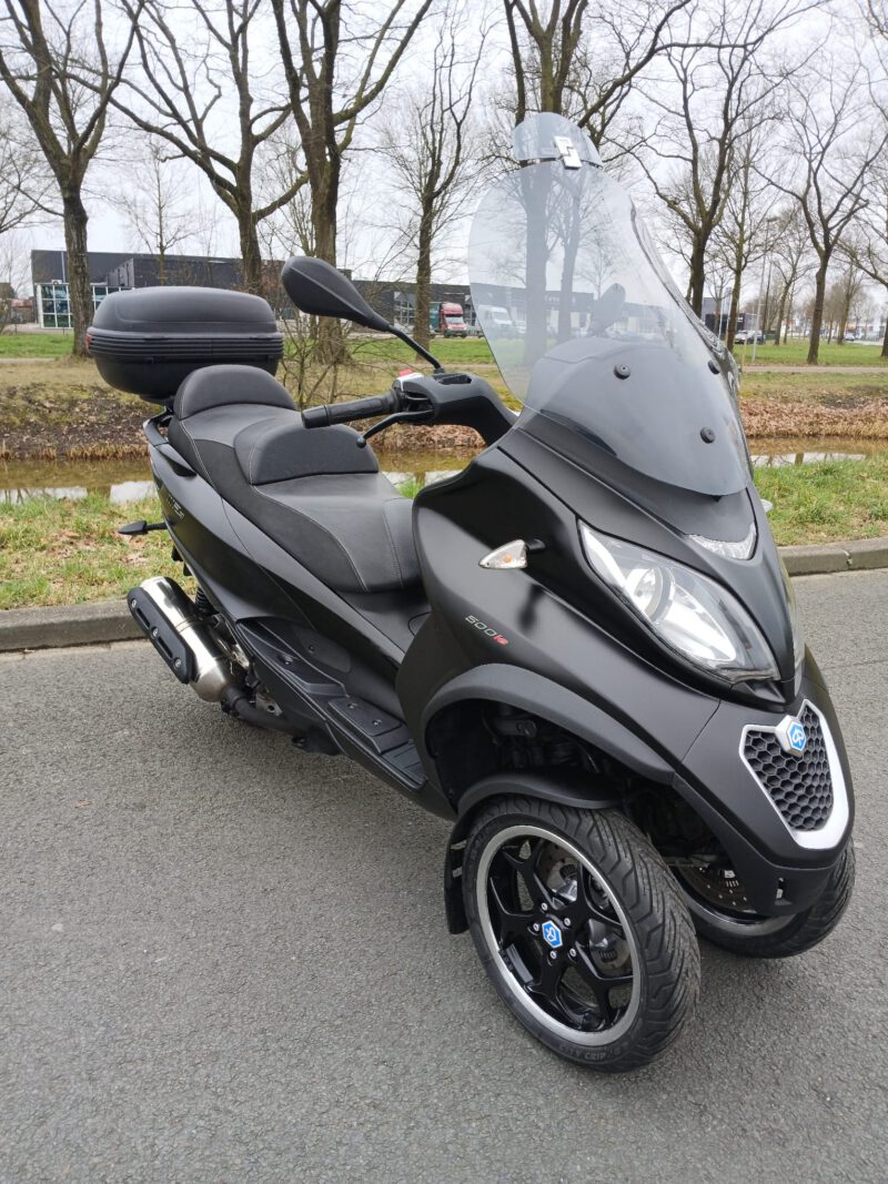 Piaggio MP3 500LT sport mat zwart 2016 - autorijbewijs