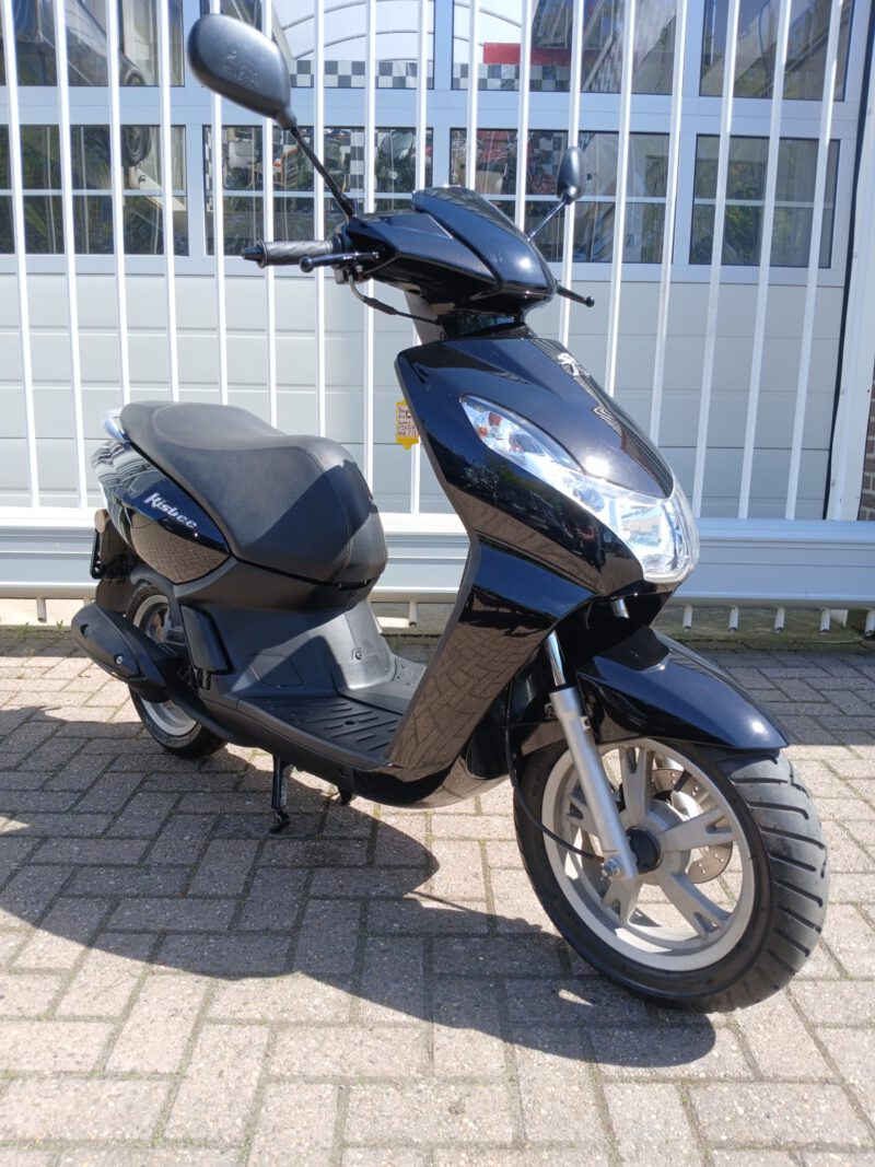 Peugeot Kisbee 2017 zwart - scooter